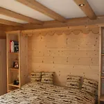 Mountain View Cosy, Comfortable 1 Bed-room Luxury クラン